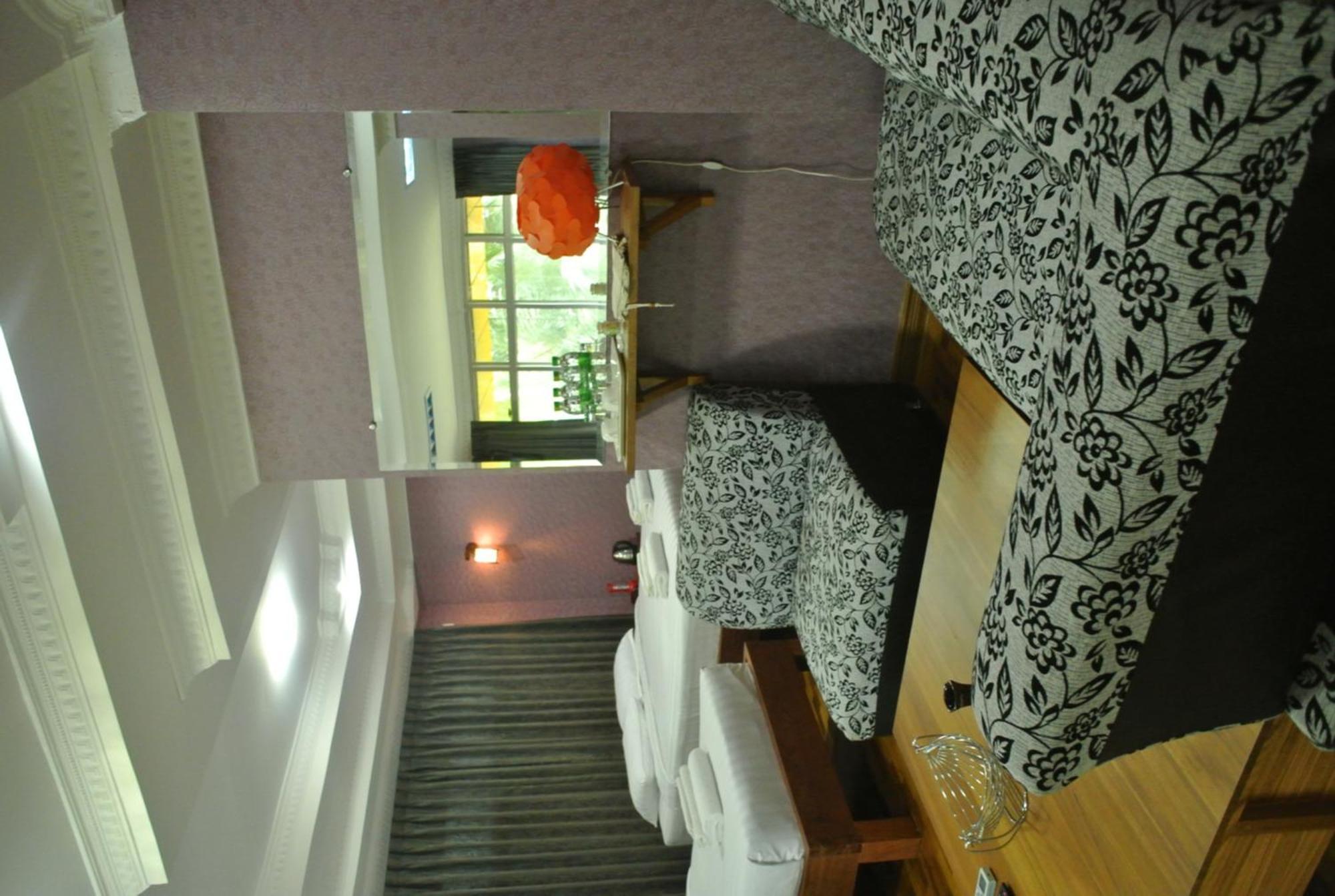 Yaewaddy Motel Gyogon Екстер'єр фото